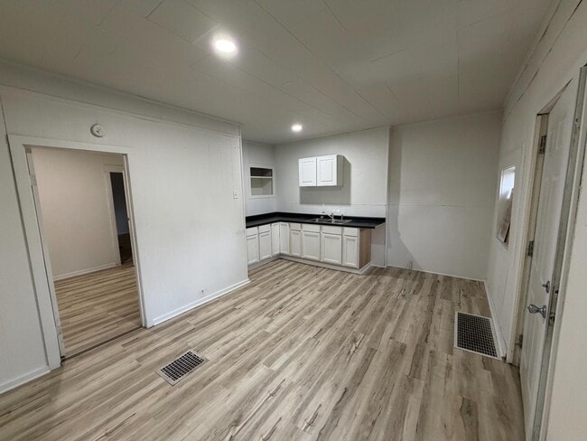 2900 S 13th St in Terre Haute, IN - Foto de edificio - Building Photo