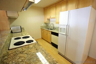 6780 Friars Rd in San Diego, CA - Building Photo - Building Photo