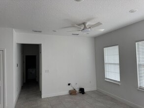 8991 N Bee Way in Citrus Springs, FL - Building Photo - Building Photo