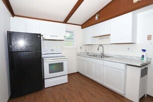 425 S Forest St in New Lisbon, WI - Building Photo