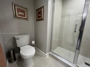 7800 SW 36th St in Miami, FL - Building Photo - Building Photo