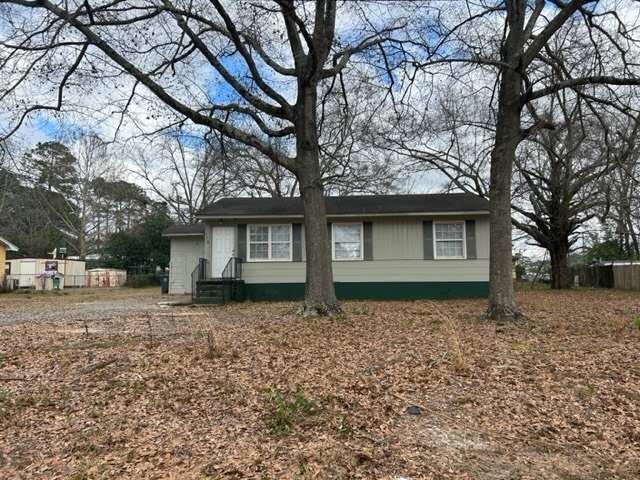 817 Meridian St in Dothan, AL - Foto de edificio