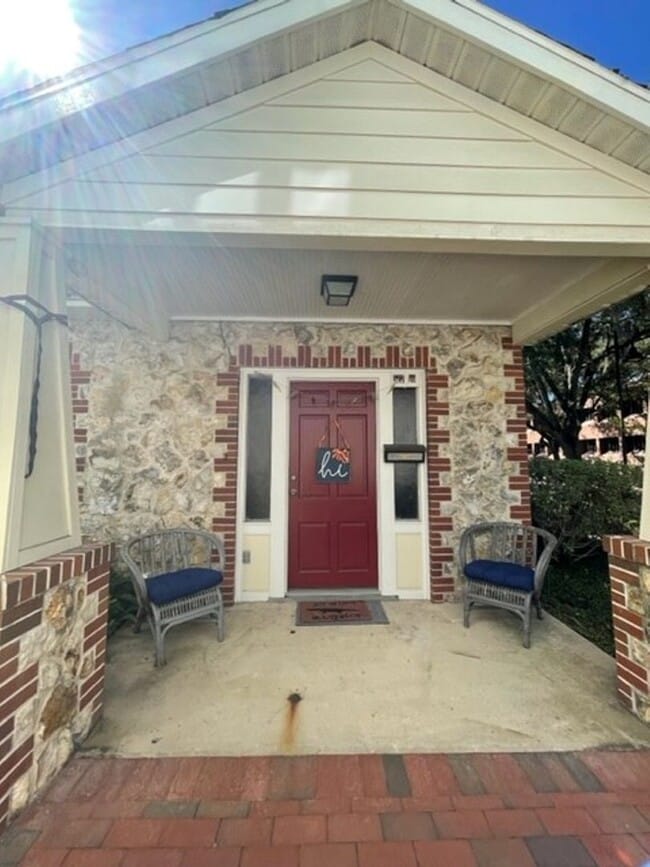 property at 517 SW 12th St