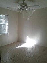 645 3rd Ave N, Unit 3 in Safety Harbor, FL - Building Photo - Building Photo