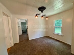 512 Trade St in Florence, AL - Building Photo - Building Photo