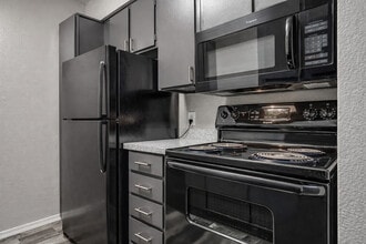 23 East Apartments in Tulsa, OK - Building Photo - Building Photo