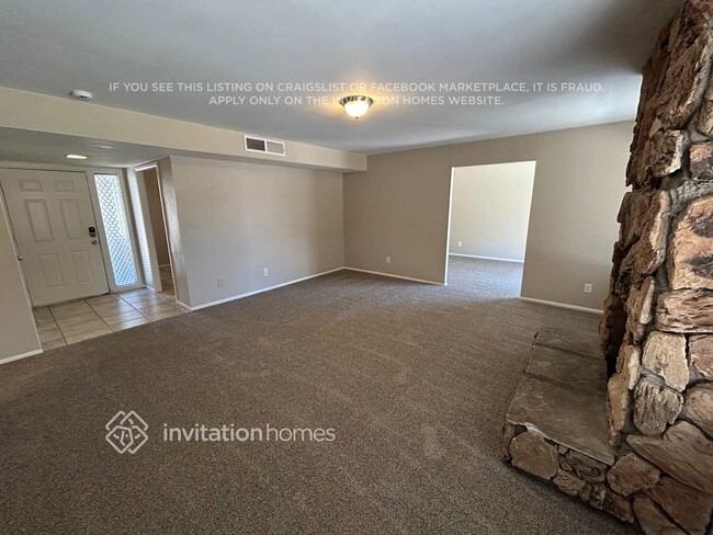 4415 W Berridge Ln in Glendale, AZ - Building Photo - Building Photo