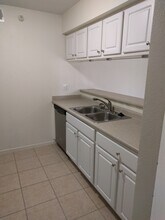 105 NW 8th St, Unit 101 in Grimes, IA - Building Photo - Building Photo