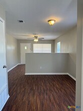513 Centre St in San Marcos, TX - Building Photo - Building Photo