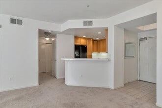 1310 Saddle Rack St, Unit 418 in San Jose, CA - Building Photo - Building Photo