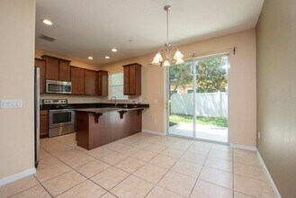 9460 Tawnyberry St in Orlando, FL - Building Photo - Building Photo