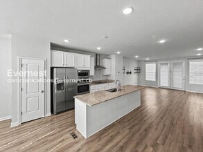 1325 Claytor Ln in Richmond, VA - Building Photo - Building Photo