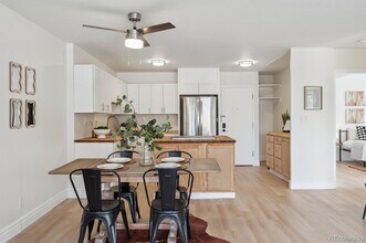 1121 Albion St, Unit 201 in Denver, CO - Foto de edificio - Building Photo