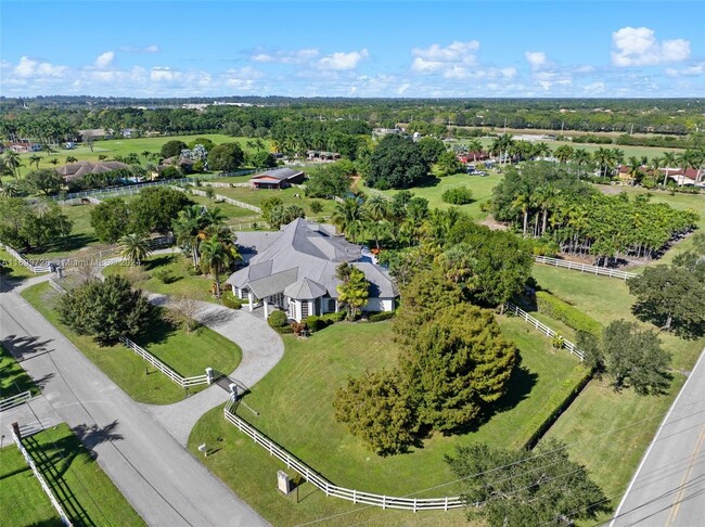 17801 SW 50th St in Southwest Ranches, FL - Building Photo - Building Photo