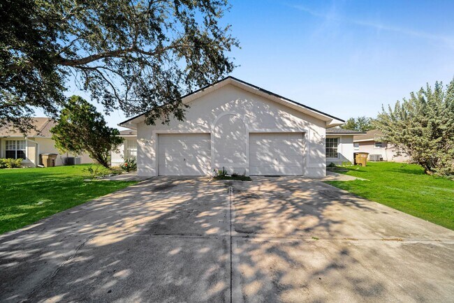 property at 1214 SE 24th Ave