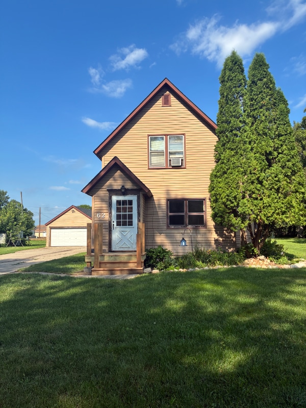 property at 62 Park Dr