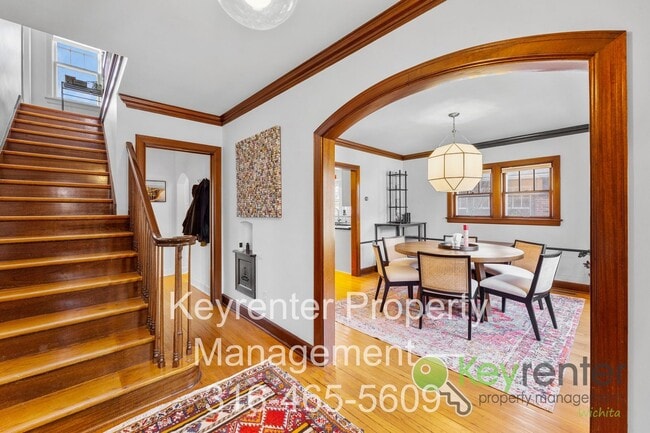 property at 429 S Terrace Dr