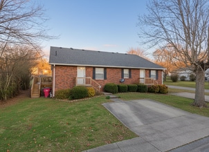 211 Carmack Ave, Unit 211 Carmack Ave Unit #2 in Carthage, TN - Foto de edificio - Building Photo