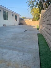 1300 N Sparks St in Burbank, CA - Building Photo - Building Photo