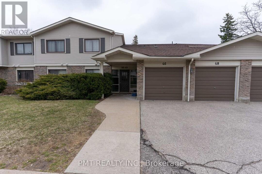 2701-2701 Aquitaine Ave in Mississauga, ON - Building Photo