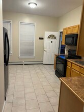 37 Central Ave in Waterbury, CT - Building Photo - Building Photo