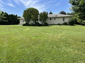 215 Leon Rd in Southold, NY - Building Photo - Building Photo