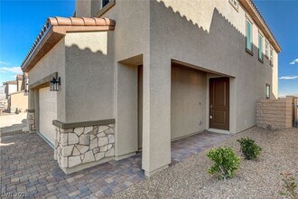 8586 Felker St in Las Vegas, NV - Building Photo - Building Photo