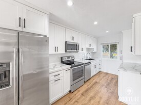 5716 Ferber St in San Diego, CA - Building Photo