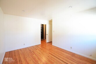 2041 36th Ave-Unit -#3 in Oakland, CA - Building Photo - Building Photo