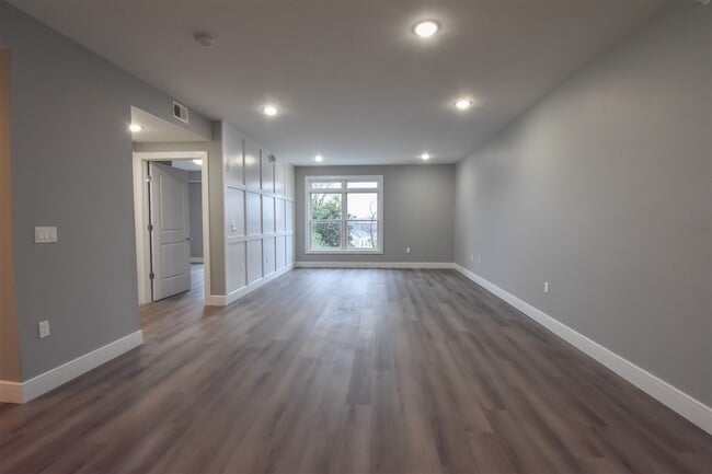 4201 Bergen Turnpike