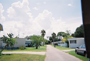 Shawnee Mobile Home Park Apartments