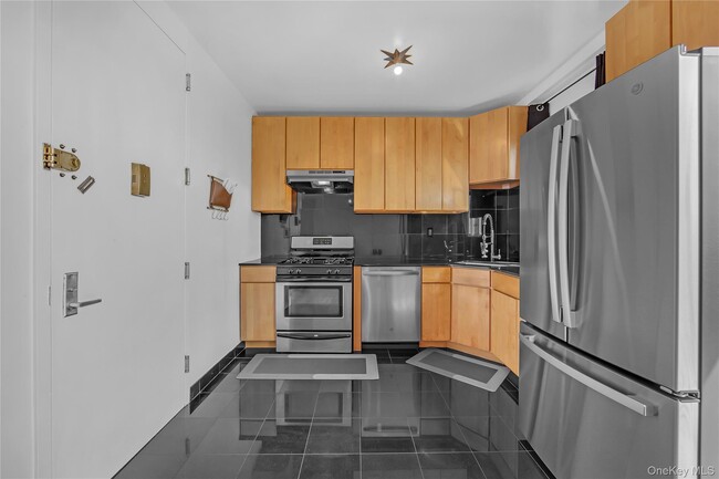 2155 Daly Ave in Bronx, NY - Building Photo - Building Photo