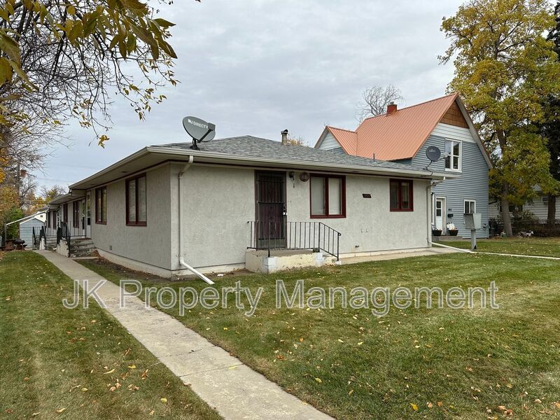 1009 9th Ave S-Unit -#06 in Great Falls, MT - Building Photo