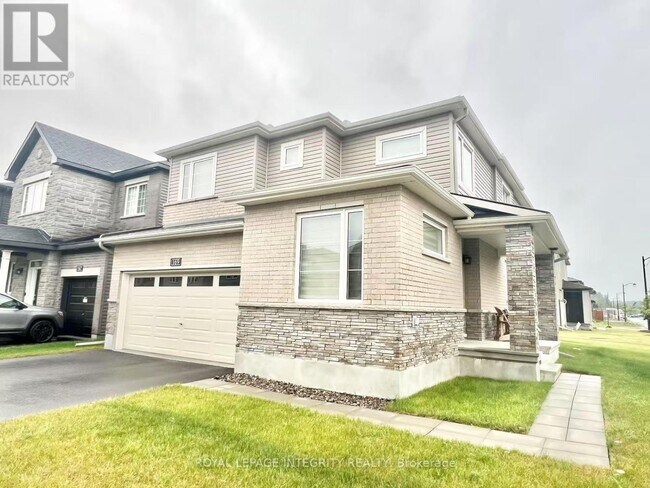 169 Gosling Cres in Ottawa, ON - Building Photo - Building Photo