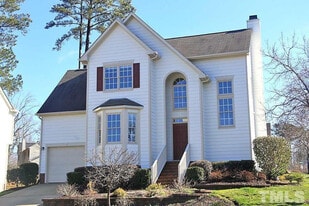 Room in House on College Ave in Durham, NC - Building Photo