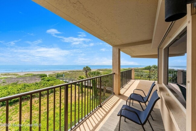 430 Johnson Ave, Unit 304 in Cape Canaveral, FL - Building Photo - Building Photo