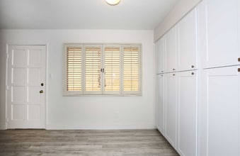 4950 N Miller Rd in Scottsdale, AZ - Building Photo - Building Photo