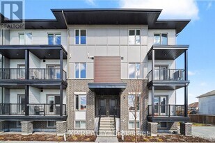 511 Southfield Way in Ottawa, ON - Building Photo