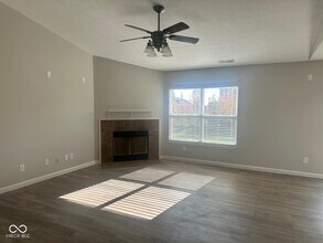 3163 Harvest Grove Ln in Bargersville, IN - Building Photo - Building Photo