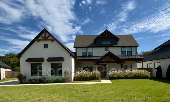 property at 10315 S Gary Pl