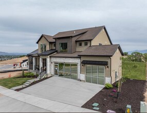 98 Limber Pine Dr in Springville, UT - Building Photo - Building Photo