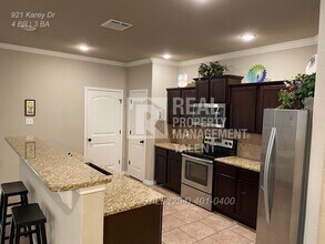 921 Karey Dr in Temple, TX - Building Photo - Building Photo