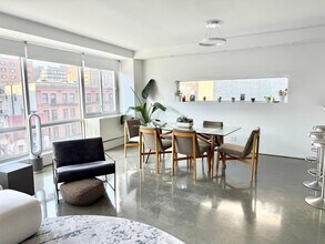 263 Bowery-SI ID1503013P, Unit SI ID1503013P in New York, NY - Building Photo - Building Photo