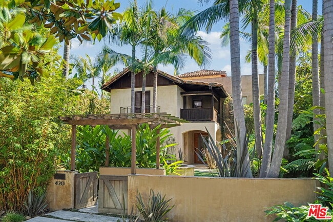 420 Alta Ave in Santa Monica, CA - Building Photo - Building Photo