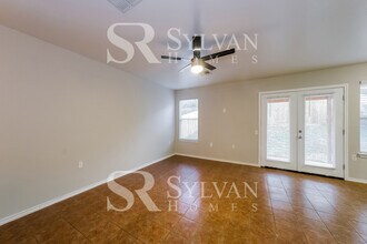 5920 Silver Screen Dr in Austin, TX - Building Photo - Building Photo