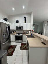 18761 SW 28th Ct in Miramar, FL - Building Photo - Building Photo