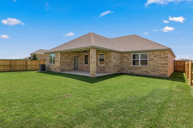 3202 Bolt Rope Dr in Santa Fe, TX - Building Photo - Building Photo