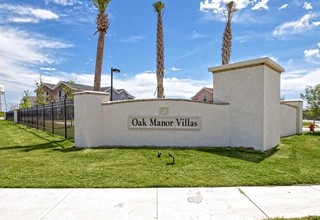 Oak Manor Villas - Portland in Portland, TX - Building Photo - Building Photo