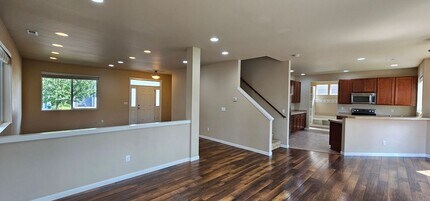 4176 SW Colbert Way in Port Orchard, WA - Building Photo - Building Photo