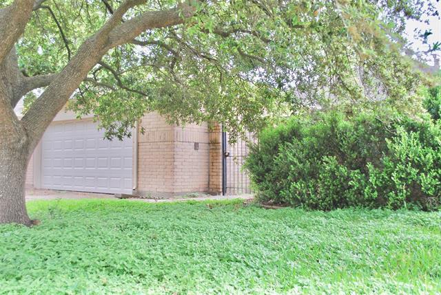 14911 Heritage Wood Dr photo'